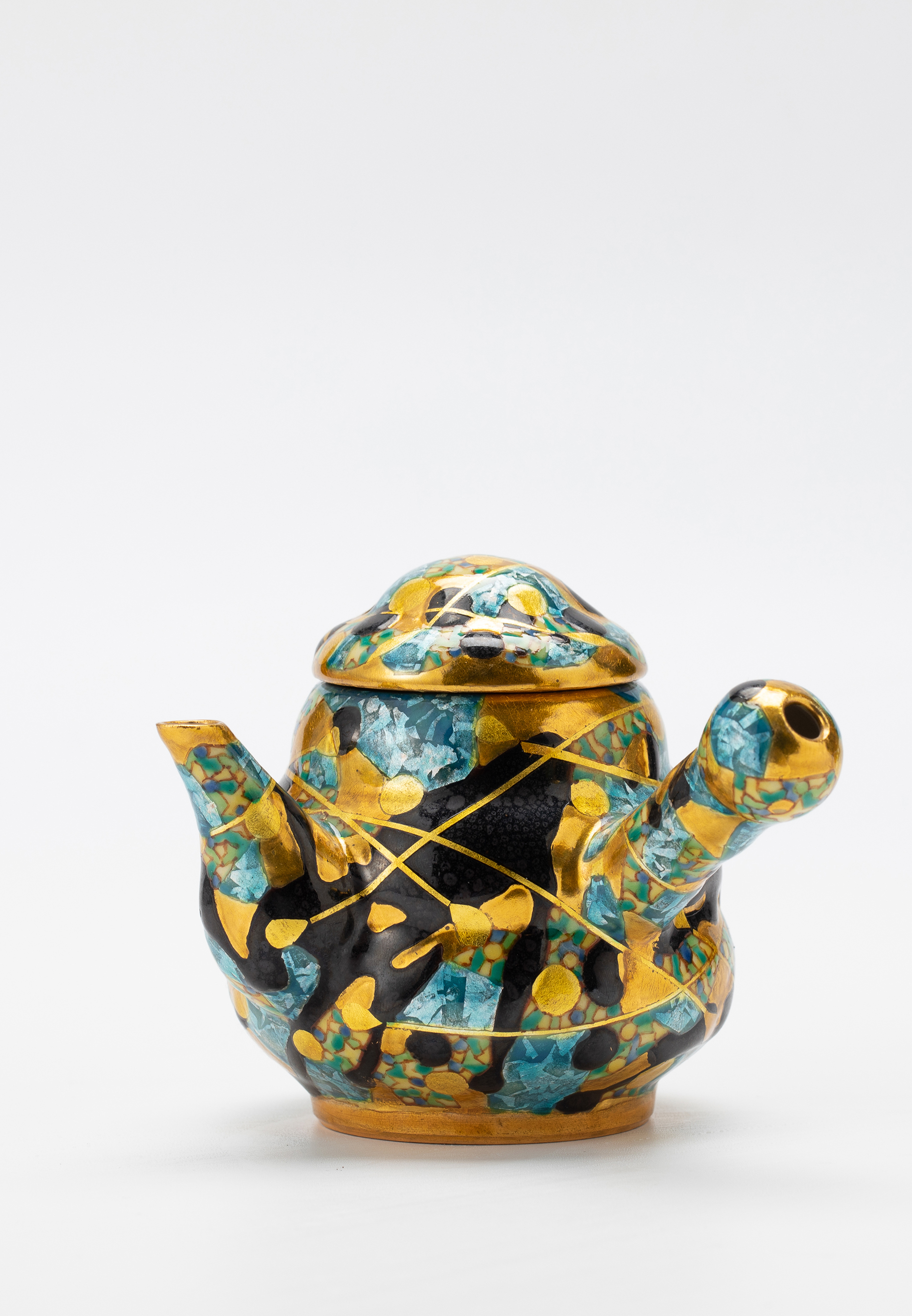 Color Painted Golden&Silver Cosmos Teapot